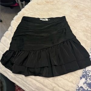 Black DoBe Boutique Ruffle Skirt!!